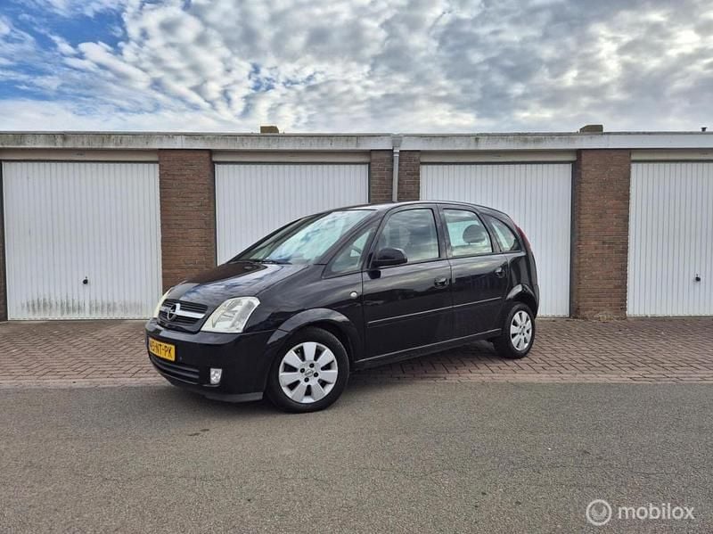 Mpv Gebruikt 2004 Opel Meriva Cosmo MPV | € 2.695 (Duur) - Afbeelding 1/4