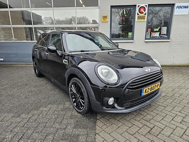 Occasion Mini Cooper Clubman Business 136 PK (100 kW) 2016 Zwart Stationwagen