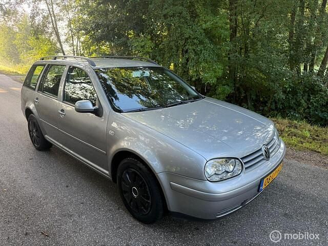 Grijs Gebruikt 2003 VW Golf IV Stationwagen | € 999 (Eerlijke prijs) - Afbeelding 1/4