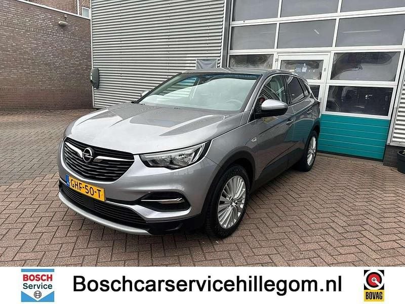 Grijs Gebruikt 2018 Opel Grandland X S SUV | € 17.250 (Eerlijke prijs) - Afbeelding 1/4