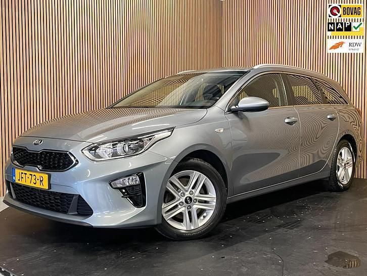 Grijs Gebruikt 2021 Kia Ceed Sportswagon Stationwagen | € 18.895 (Eerlijke prijs) - Afbeelding 1/3