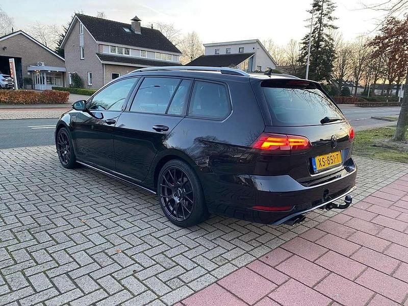 Occasion VW Golf VII Comfortline 131 PK (96 kW) 2018 Zwart Stationwagen