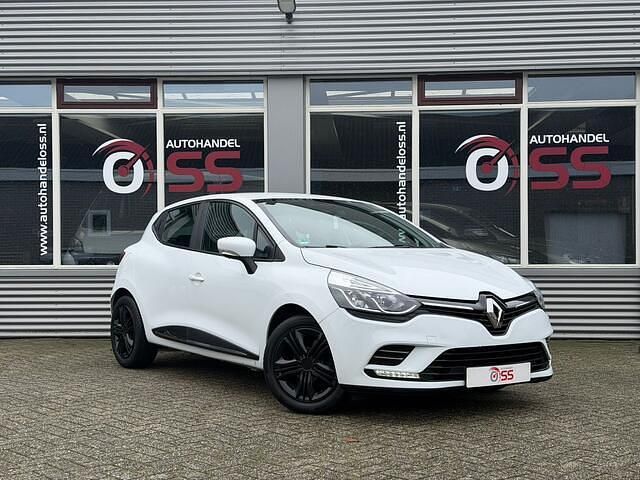 Occasion Renault Clio IV Zen 90 PK (66 kW) 2017 Wit Hatchback