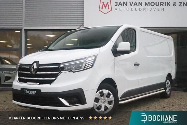 Wit Gebruikt 2023 Renault Trafic Van | € 21.740 (Eerlijke prijs) - Afbeelding 1/4