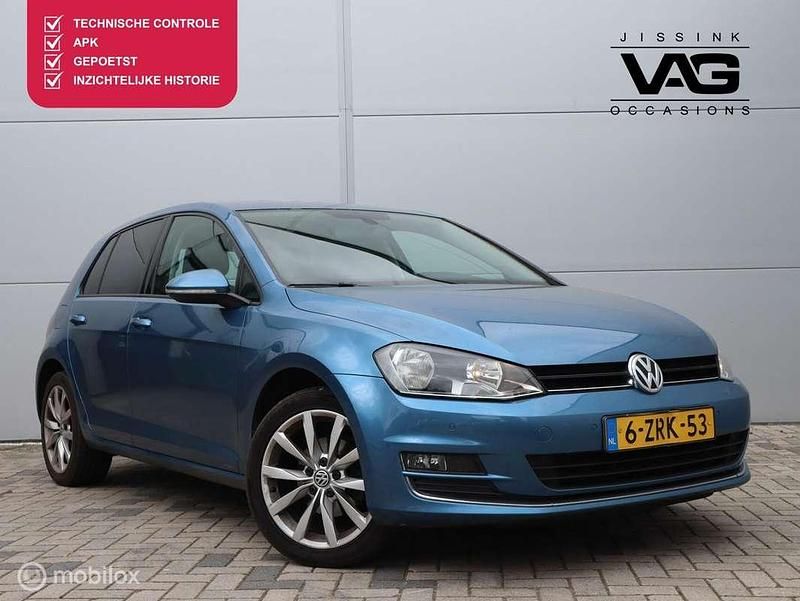 Blauw Gebruikt 2015 VW Golf VII Highline Hatchback | € 8.499 (Goede deal) - Afbeelding 1/4