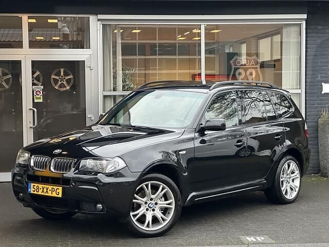 Zwart Occasion 2006 BMW X3 Executive SUV | € 10.995 - Afbeelding 1/4