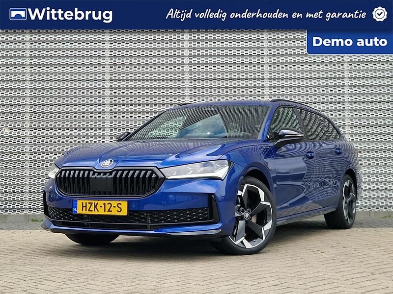 Blauw, metallic lak Nieuw 2025 Skoda Superb Business Line Stationwagen | € 52.418 (Eerlijke prijs) - Afbeelding 1/1