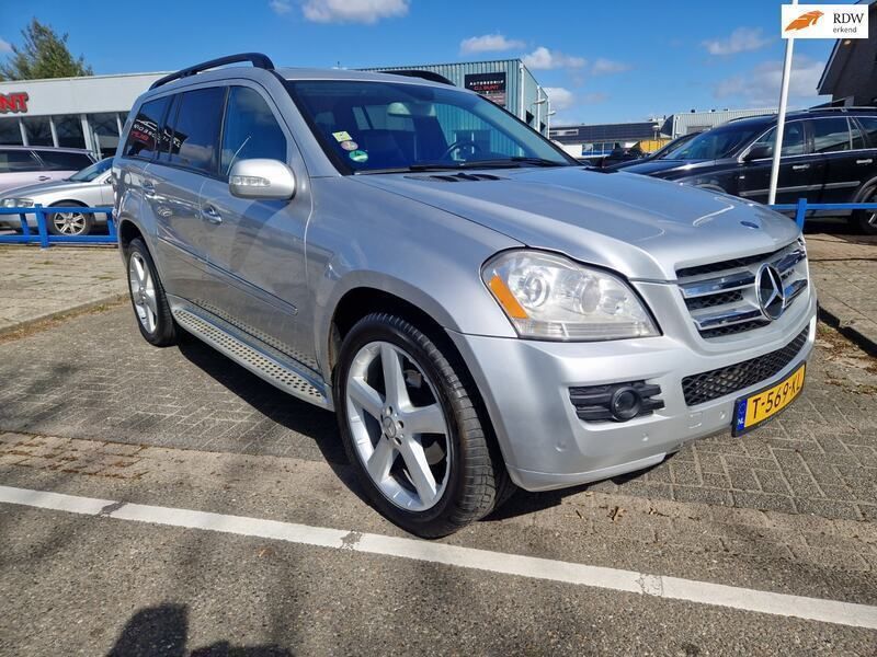 Grijs Gebruikt 2007 Mercedes GL450 SUV | € 13.750 - Afbeelding 1/4