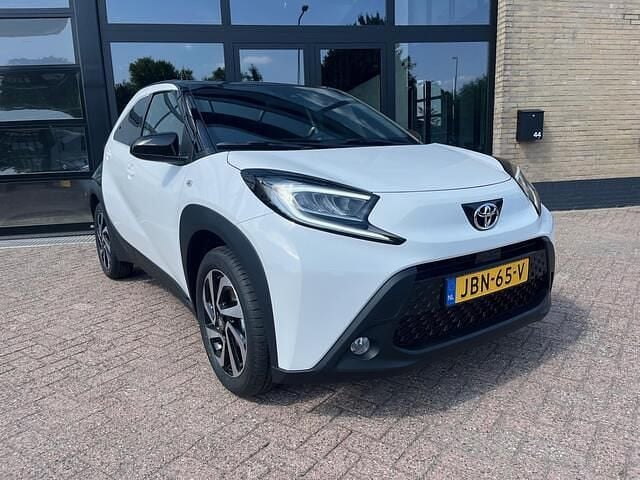 Nieuw Toyota Aygo X Pulse 72 PK (52 kW) 2025 Wit SUV