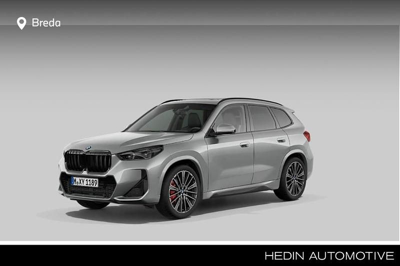 Grijs Nieuw 2025 BMW X1 M Sport SUV | € 71.484 - Afbeelding 1/3