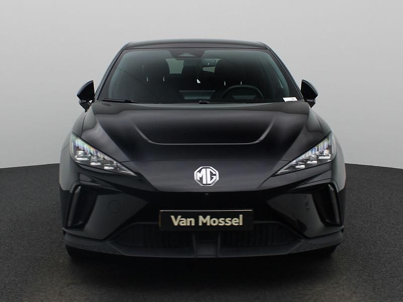 Occasion MG MG4 EV Luxury 150 kW (204 PK) 2023 Zwart Hatchback