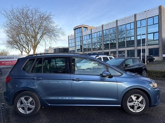 Occasion VW Golf Sportsvan Comfortline 125 PK (91 kW) 2015 Blauw (metallic) MPV