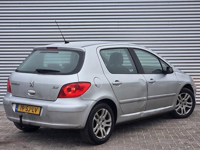 Occasion Peugeot 307 109 PK (80 kW) 2006 Grijs Hatchback