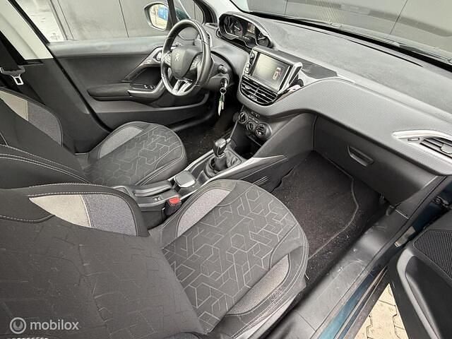 Occasion Peugeot 2008 110 PK (80 kW) 2018 Groen SUV