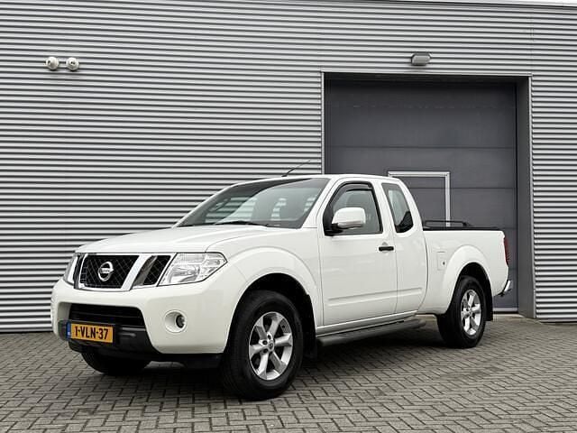 Occasion Nissan Navara XE 190 PK (139 kW) 2011 Wit Pickup