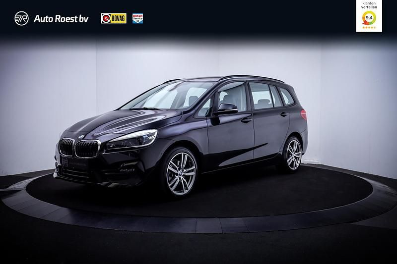 Zwart Gebruikt 2020 BMW 218 Sport Line MPV | € 24.925 - Afbeelding 1/4