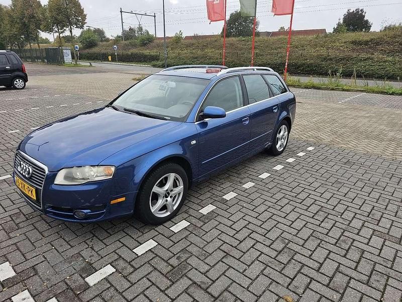 Gebruikt 2005 Audi A4 Stationwagen | € 1.800 - Afbeelding 1/4