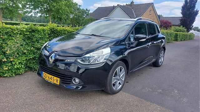 Zwart Gebruikt 2015 Renault Clio GrandTour Night&Day Stationwagen | € 3.650 (Goede deal) - Afbeelding 1/4
