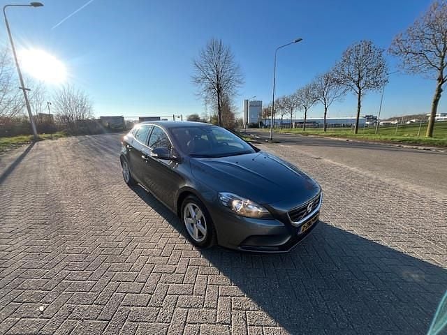 Occasion Volvo V40 Momentum 114 PK (83 kW) 2014