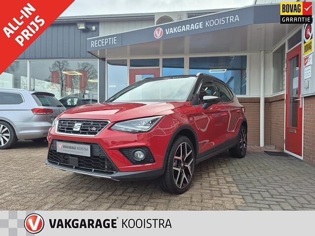 Rood (metallic) Occasion 2019 Seat Arona Business SUV | € 18.750 (Eerlijke prijs) - Afbeelding 1/4