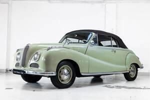 Groengraugrün Gebruikt 1955 BMW 502 Sedan | € 175.000 - Afbeelding 1/4