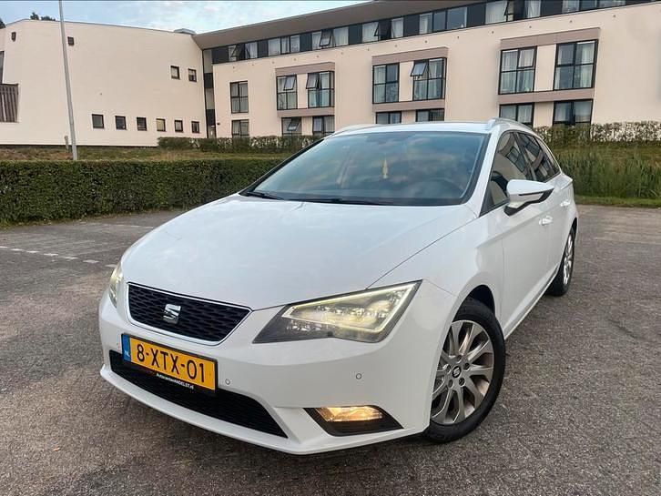 Gebruikt 2014 Seat Leon ST Stationwagen | € 7.000 (Goede deal) - Afbeelding 1/4