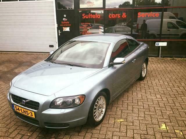 Grijs Gebruikt 2007 Volvo C70 Kinetic Cabriolet | € 10.500 (Eerlijke prijs) - Afbeelding 1/4