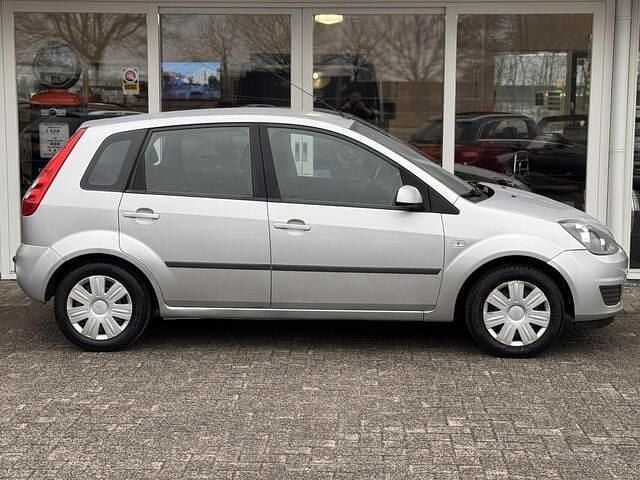 Occasion Ford Fiesta 80 PK (58 kW) 2008 Grijs (metallic) Hatchback