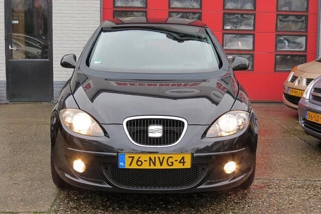 Occasion Seat Altea Ecomotive 105 PK (77 kW) 2010 Zwart MPV