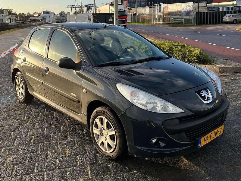 Grijs Gebruikt 2011 Peugeot 206 Hatchback | € 1.500 (Goede deal) - Afbeelding 1/4