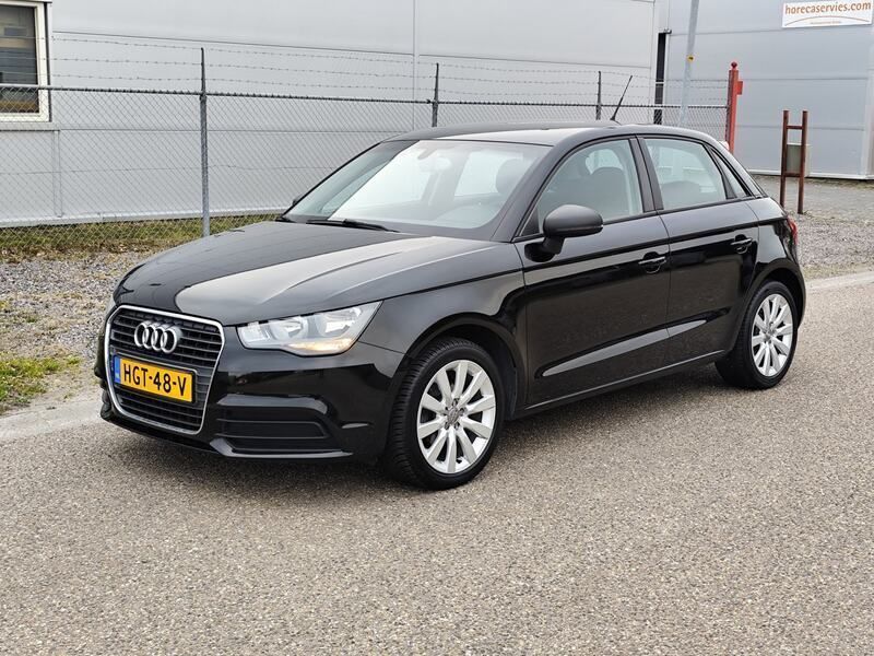 Zwart Gebruikt 2012 Audi A1 Ambition Hatchback | € 7.450 (Goede deal) - Afbeelding 1/4