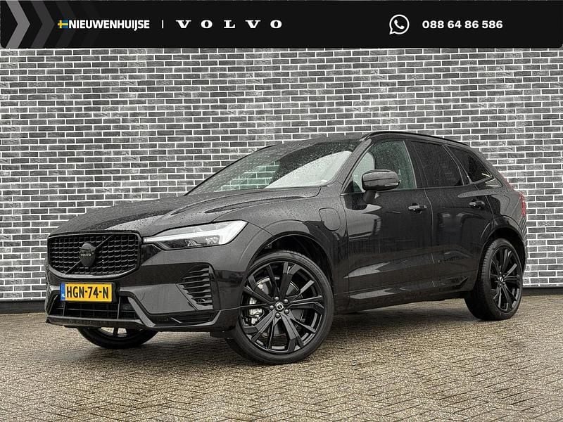 Zwart Occasion 2025 Volvo XC60 Plus SUV | € 61.894 (Eerlijke prijs) - Afbeelding 1/4