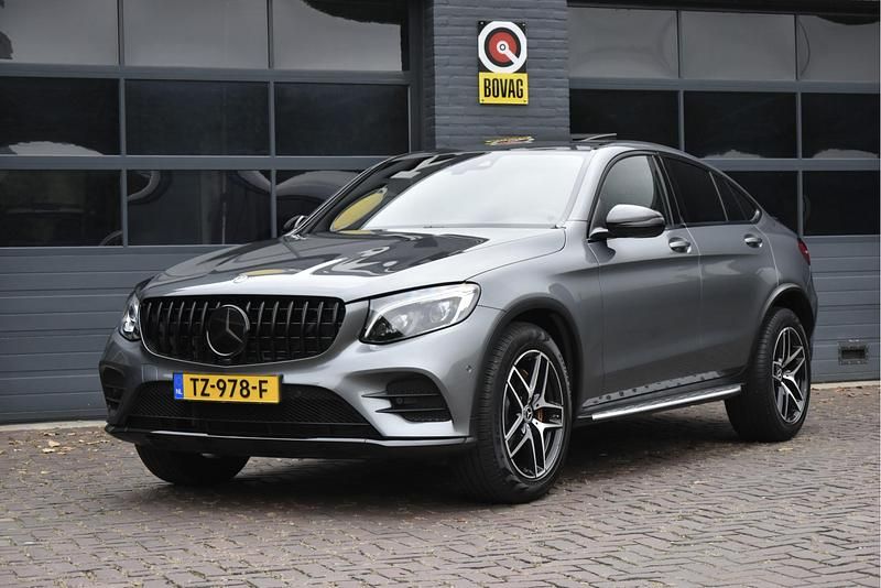 Grijs Gebruikt 2017 Mercedes GLC250 Premium Plus Coupé | € 39.950 (Duur) - Afbeelding 1/4