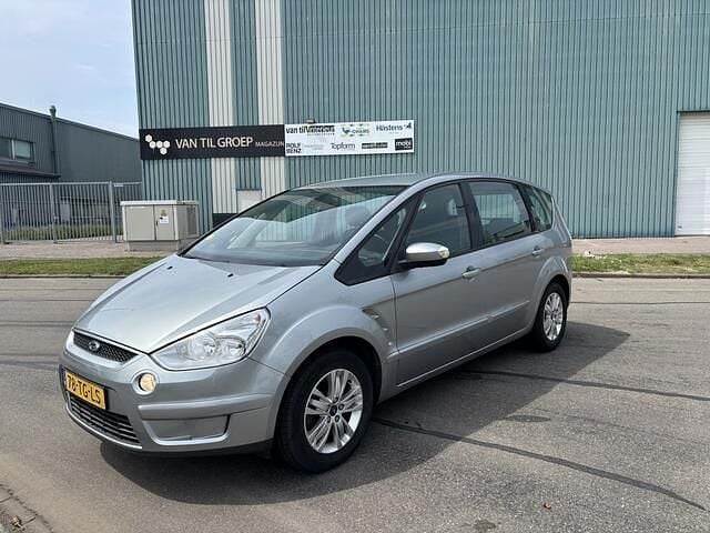 Grijs Gebruikt 2006 Ford S-MAX S MPV | € 3.299 (Iets duurder) - Afbeelding 1/4