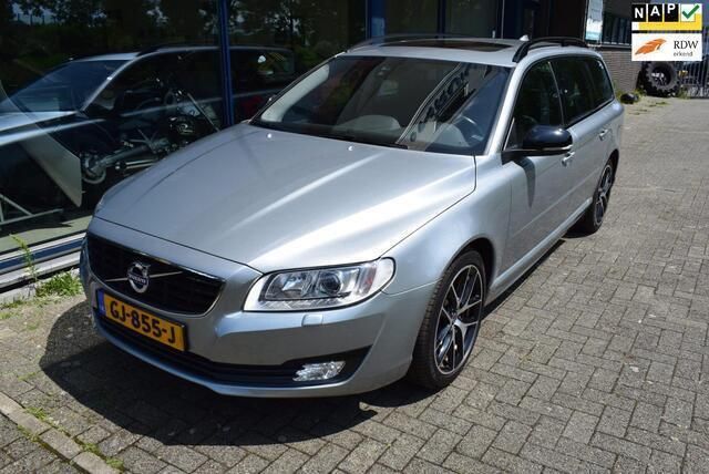 Grijs Gebruikt 2015 Volvo V70 Dynamic Stationwagen | € 22.950 (Eerlijke prijs) - Afbeelding 1/4