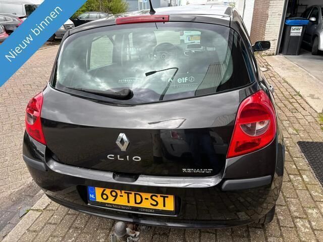 Occasion Renault Clio II Exception 98 PK (72 kW) 2006 Zwart Hatchback