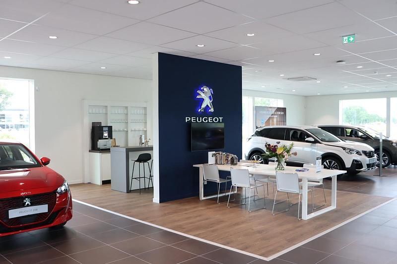 Nieuw Peugeot 2008 GT 2026 Blauw SUV