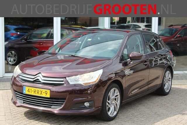 Rood Gebruikt 2011 Citroën C4 Tendance Hatchback | € 3.999 (Iets duurder) - Afbeelding 1/4