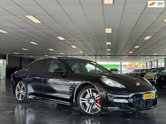 Zwart Gebruikt 2009 Porsche Panamera Sedan | € 15.950 - Afbeelding 1/4