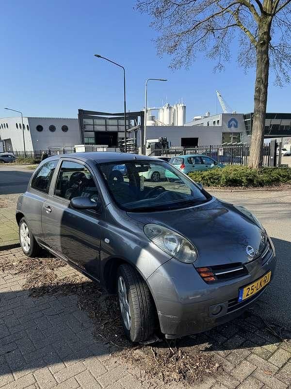 Occasion Nissan Micra Visia 80 PK (58 kW) 2003 Grijs Hatchback