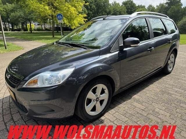 Grijs Gebruikt 2010 Ford Focus Stationwagen | € 1.750 (Eerlijke prijs) - Afbeelding 1/4