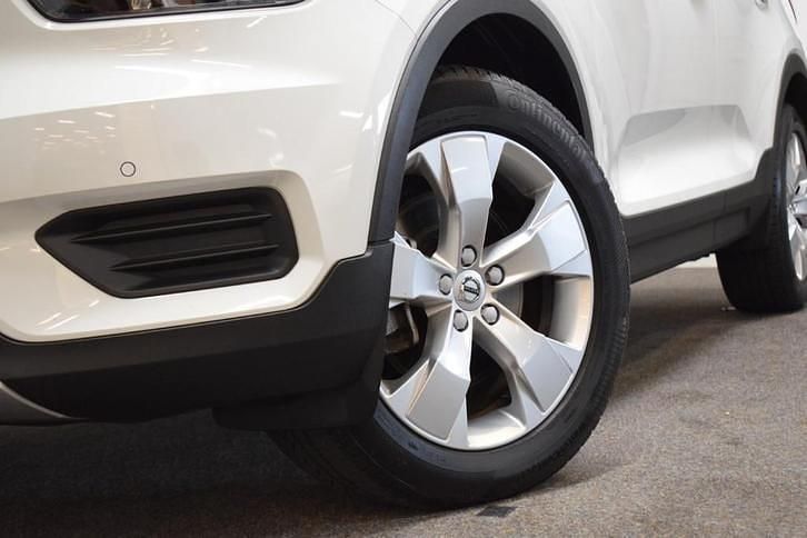 Occasion Volvo XC40 Momentum 191 PK (140 kW) 2019 Wit SUV