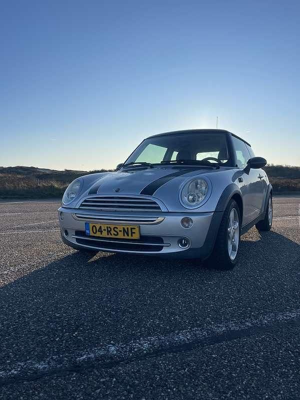 Occasion Mini Cooper 116 PK (85 kW) 2005 Grijs Hatchback