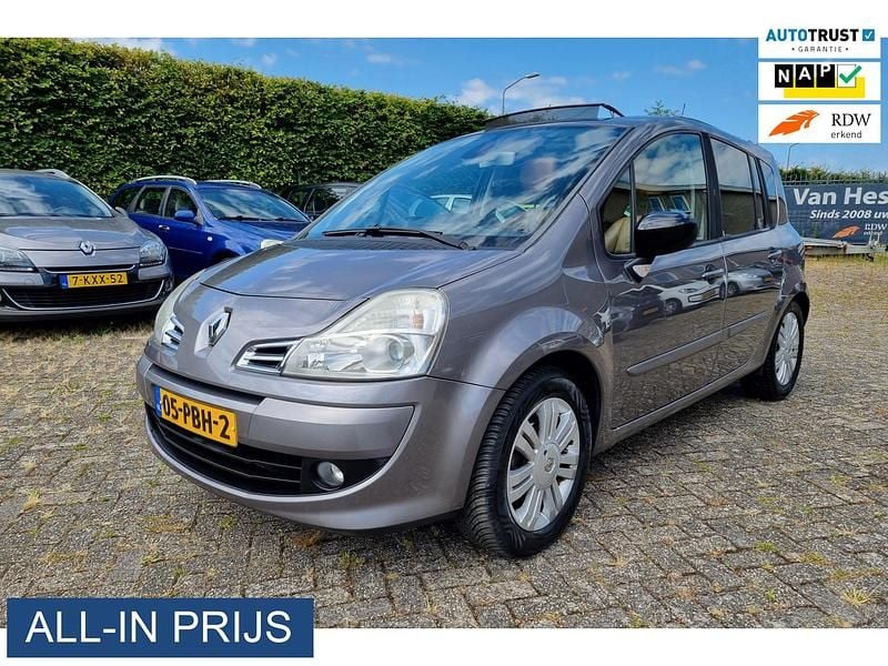 Grijs Gebruikt 2011 Renault Grand Modus Exception MPV | € 4.995 (Eerlijke prijs) - Afbeelding 1/4