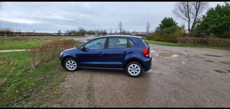 Blauw Gebruikt 2013 VW Polo Comfortline Hatchback | € 5.450 (Super prijs) - Afbeelding 1/4