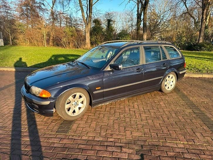 Gebruikt 2001 BMW 318 Stationwagen | € 1.700 (Goede deal) - Afbeelding 1/4