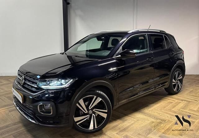 Zwart Gebruikt 2020 VW T-Cross Business SUV | € 22.940 (Eerlijke prijs) - Afbeelding 1/4