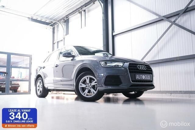 Grijs, metallic lak Gebruikt 2016 Audi Q3 Design SUV | € 20.990 (Eerlijke prijs) - Afbeelding 1/4