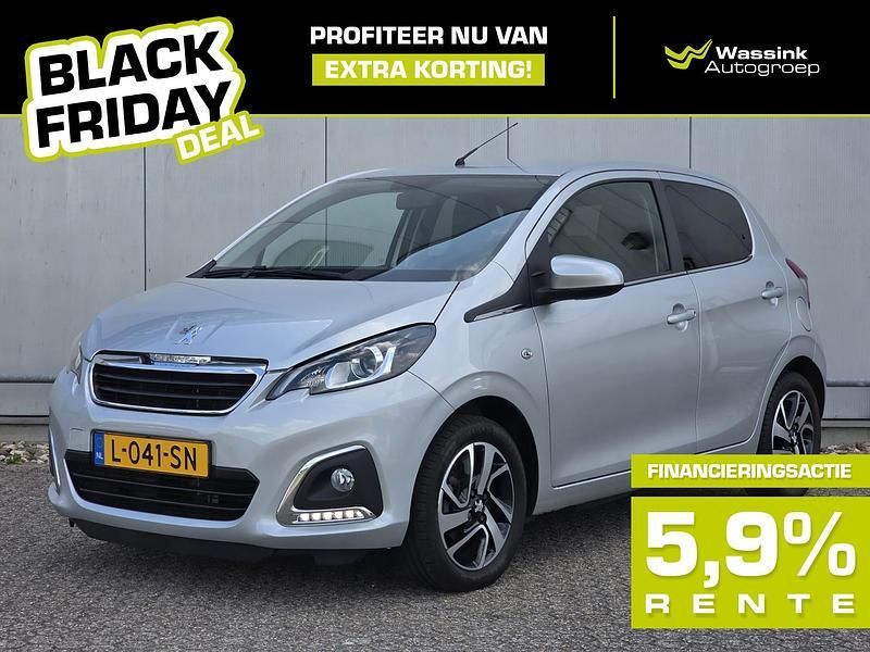 Grijs Gebruikt 2021 Peugeot 108 Allure Hatchback | € 10.994 (Eerlijke prijs) - Afbeelding 1/3