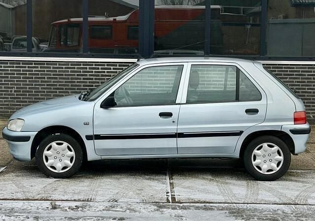 Occasion Peugeot 106 60 PK (44 kW) 2003 Grijs Hatchback